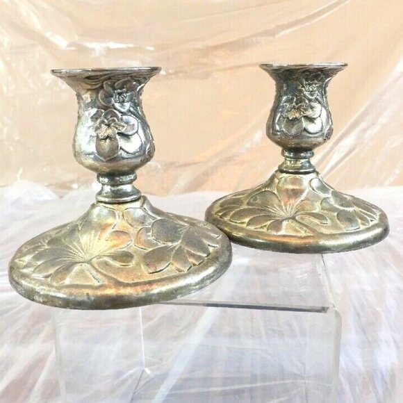 Pair Of Floral Candlestick Holders Silver Plate International Silver 1994 Patina - Picture 1 of 12